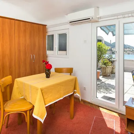 게스트하우스 Avdic